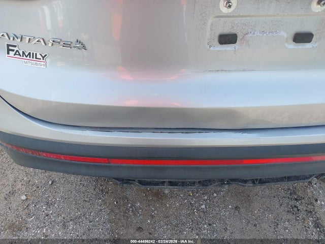 5NMS24AJ4MH357317 Hyundai Santa Fe Sel