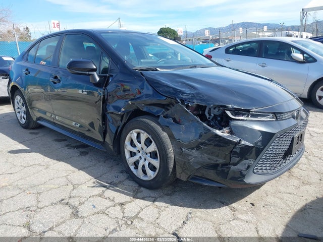 Toyota COROLLA LE 2021 JTDEPMAE7MJ158404 zdjęcie główne
