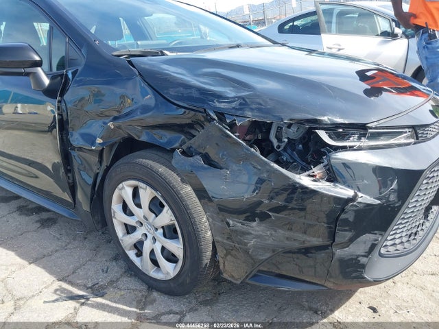 Toyota COROLLA LE 2021 JTDEPMAE7MJ158404 Image 6