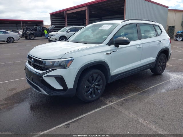 3VVCX7B21NM017928 Volkswagen Taos 1.5t S