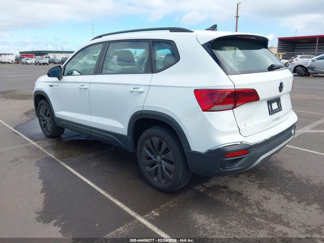 3VVCX7B21NM017928 Volkswagen Taos 1.5t S
