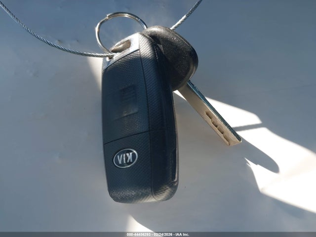 2015 KIA SOUL KNDJN2A24F7168192 Photo 10