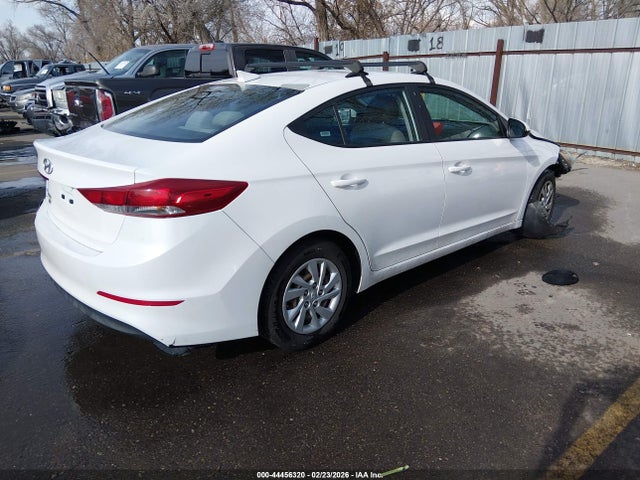 Hyundai ELANTRA SE 2017 5NPD74LFXHH164617 Image 4
