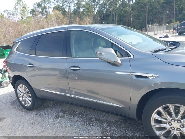 5GAERBKW3MJ214913 Buick Enclave Fwd Essence