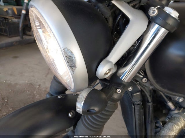 Triumph Motorcycle Street Twin 2017 SMTD31GN7HT801343 Image 15