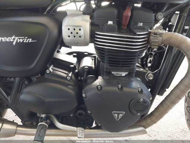 Triumph Motorcycle Street Twin 2017 SMTD31GN7HT801343 Image 8