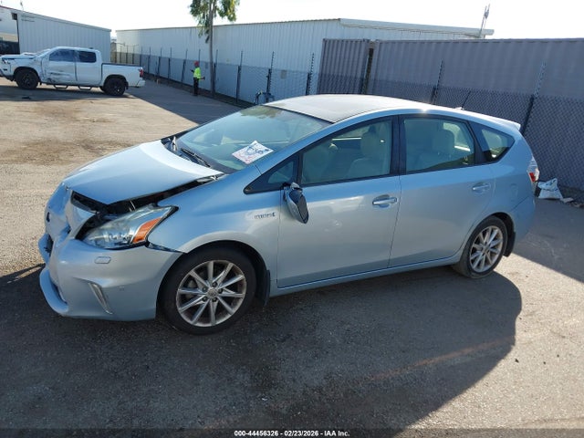 JTDZN3EUXE3362705 Toyota Prius V Five