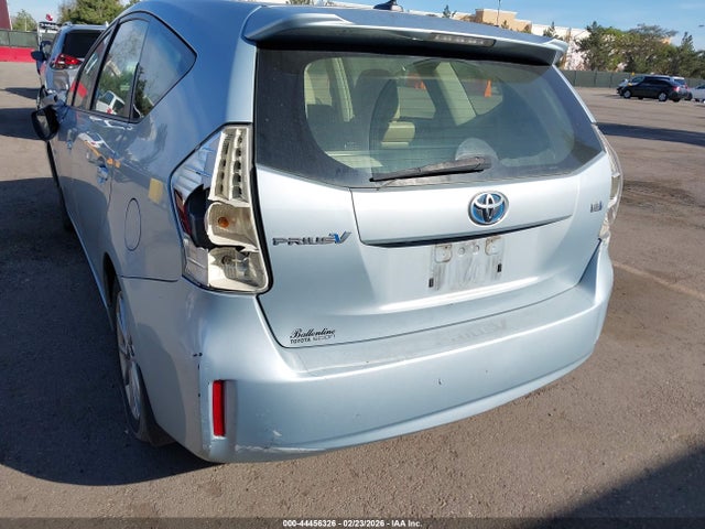 JTDZN3EUXE3362705 Toyota Prius V Five