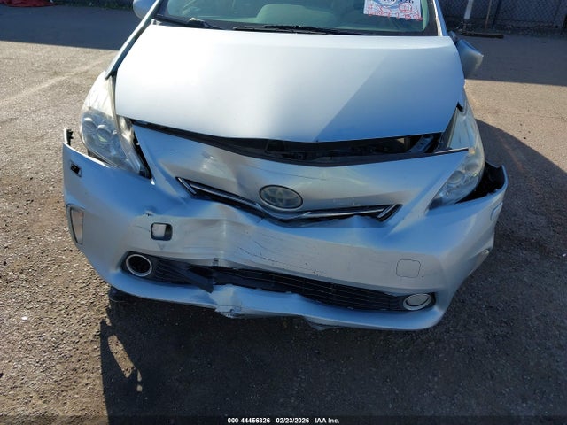 JTDZN3EUXE3362705 Toyota Prius V Five