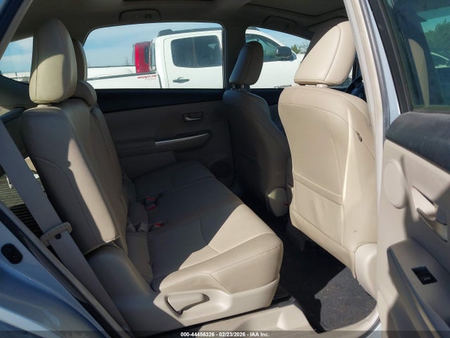 JTDZN3EUXE3362705 Toyota Prius V Five