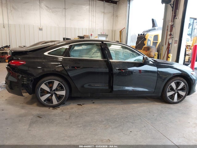 Продаж на аукціоні авто 2025 Audi All-new A5 Premium Plus Tfsi Quattro S Tronic, vin: WAU2BCFU3SN059867, номер лоту: 44456377
