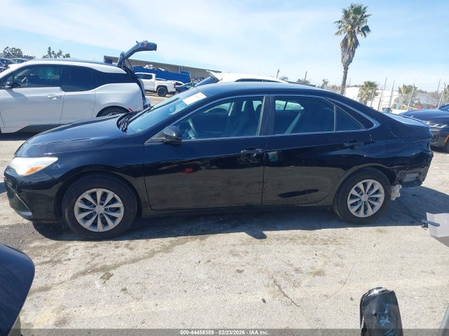 4T1BF1FKXHU339242 Toyota CAMRY LE