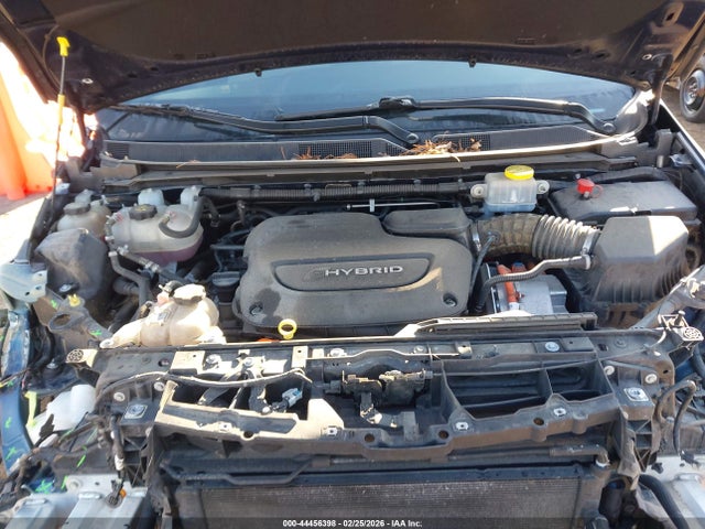 2018 Chrysler Pacifica Hybrid Touring Plus მანქანა იყიდება აუქციონზე, vin: 2C4RC1H74JR262360, აუქციონის ნომერი: 44456398