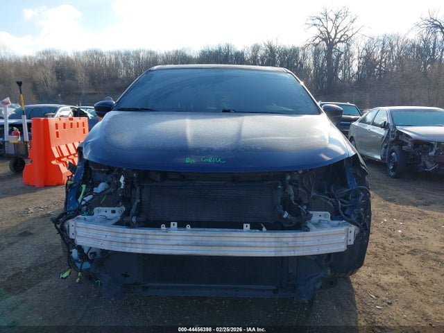 2018 Chrysler Pacifica Hybrid Touring Plus მანქანა იყიდება აუქციონზე, vin: 2C4RC1H74JR262360, აუქციონის ნომერი: 44456398