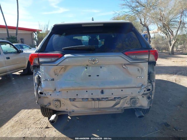 Toyota Rav4 Xle Premium 2019 2T3C1RFV5KW024276 Image 16