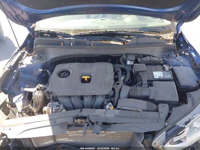 44456401 :رقم المزاد ، 3KPF24AD0ME360279 vin ، 2021 Kia Forte Lxs مزاد بيع