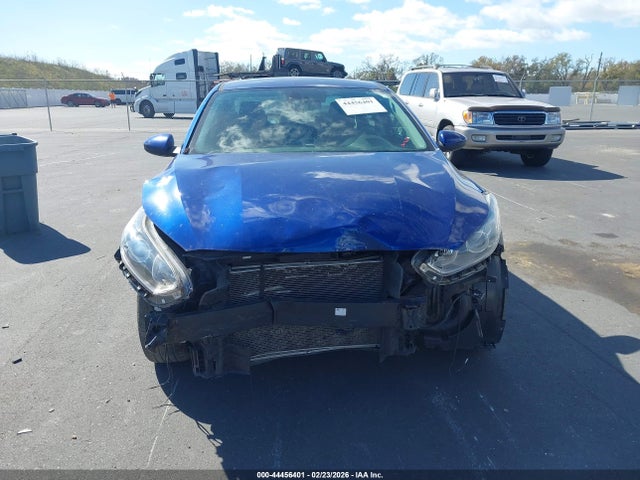 44456401 :رقم المزاد ، 3KPF24AD0ME360279 vin ، 2021 Kia Forte Lxs مزاد بيع