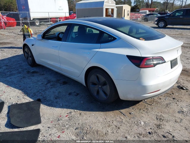 Продаж на аукціоні авто 2019 Tesla Model 3 Long Range/performance, vin: 5YJ3E1EB2KF469237, номер лоту: 44456419
