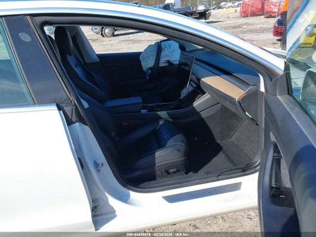 Продаж на аукціоні авто 2019 Tesla Model 3 Long Range/performance, vin: 5YJ3E1EB2KF469237, номер лоту: 44456419