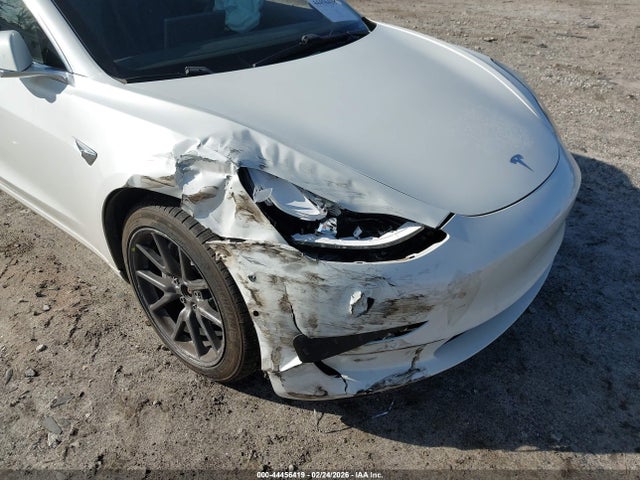 Продаж на аукціоні авто 2019 Tesla Model 3 Long Range/performance, vin: 5YJ3E1EB2KF469237, номер лоту: 44456419