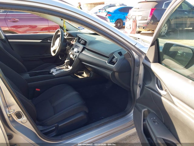 44456422 :رقم المزاد ، 19XFC2F69KE032643 vin ، 2019 Honda Civic Lx مزاد بيع