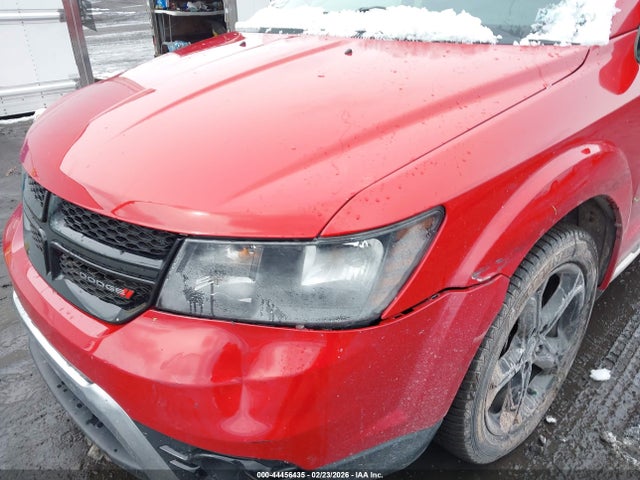 44456435 :رقم المزاد ، 3C4PDDGG6KT708837 vin ، 2019 Dodge Journey Crossroad Awd مزاد بيع
