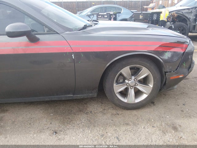 Aukcja sprzedaży 2016 Dodge Challenger Sxt, vin: 2C3CDZAG2GH201085, numer aukcji: 44456438