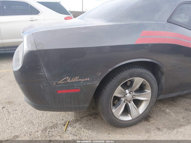 Aukcja sprzedaży 2016 Dodge Challenger Sxt, vin: 2C3CDZAG2GH201085, numer aukcji: 44456438