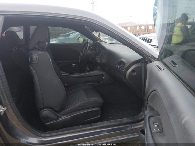Aukcja sprzedaży 2016 Dodge Challenger Sxt, vin: 2C3CDZAG2GH201085, numer aukcji: 44456438