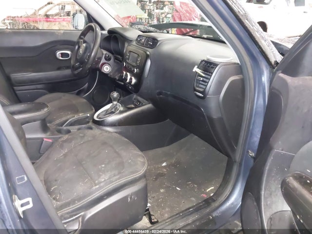 KNDJP3A52G7323785 KIA SOUL +