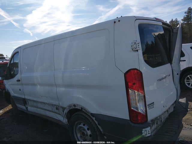 1FTYE1YM9GKA66725 Ford Transit-150