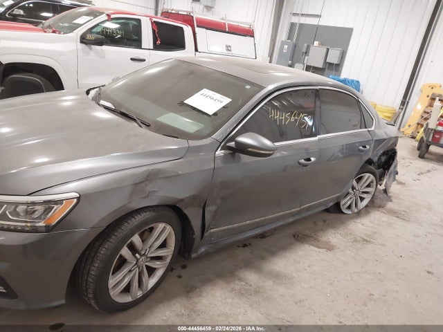 44456459 :رقم المزاد ، 1VWCT7A36GC063129 vin ، 2016 Volkswagen Passat 1.8t Sel مزاد بيع