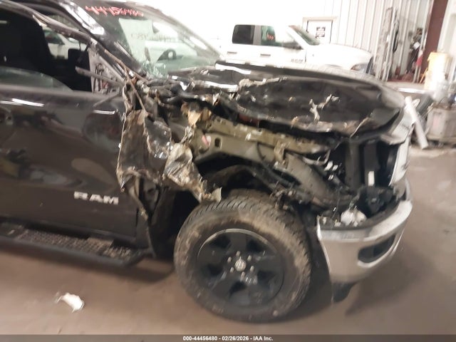 Продажа на аукционе авто 2019 Ram 1500 Big Horn/lone Star  4x4 5'7 Box, vin: 1C6RRFFG2KN722944, номер лота: 44456480