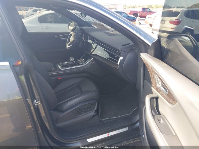 2021 AUDI Q8 WA1EVAF13MD022127 Photo 4