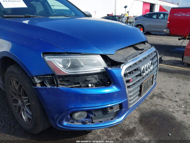 WA1CGAFP9FA019338 Audi Sq5 3.0t Premium Plus
