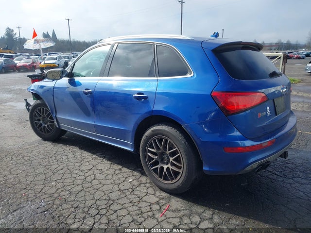 WA1CGAFP9FA019338 Audi Sq5 3.0t Premium Plus