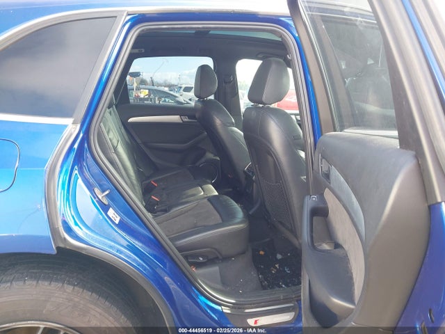 WA1CGAFP9FA019338 Audi Sq5 3.0t Premium Plus