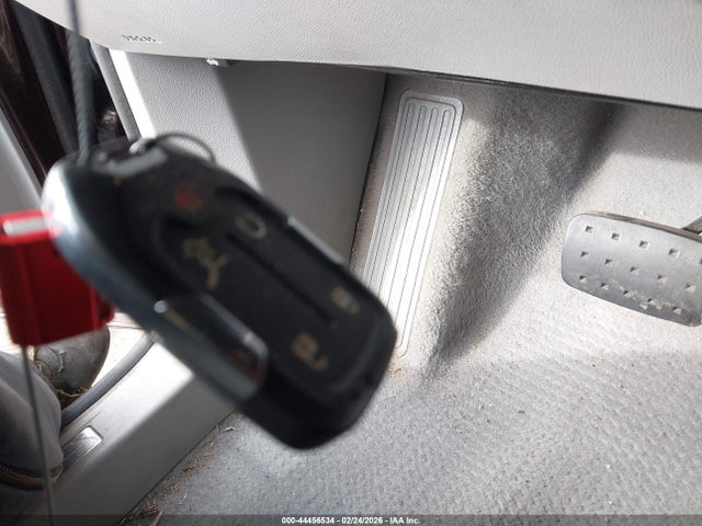 1GKKNNLS9JZ160741 GMC Acadia Slt-2