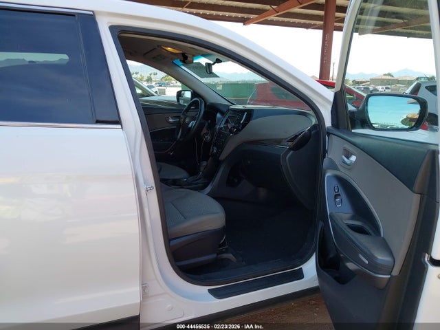 5NMZT3LB4JH062306 Hyundai Santa Fe Sport 2.4l