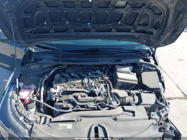 5YFB4MDE7RP202217 Toyota COROLLA LE