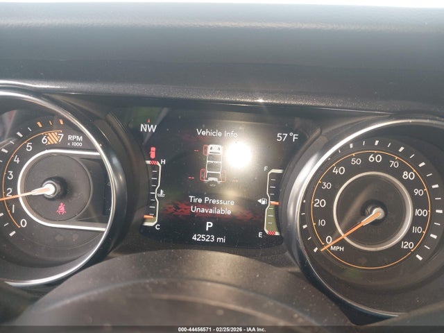 1C4HJXDG6PW654878 Jeep Wrangler 4-door Sport Altitude 4x4