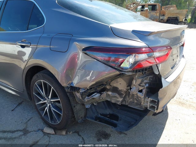 Toyota CAMRY SE 2022 4T1G11AK8NU036645 Image 6