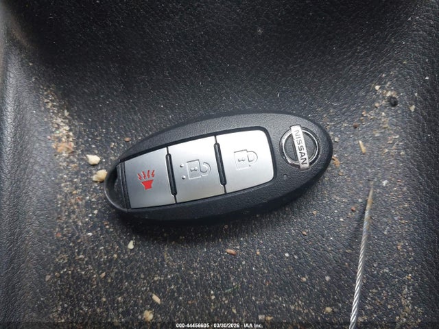 3N1CP5CU5KL557077 Nissan KICKS S