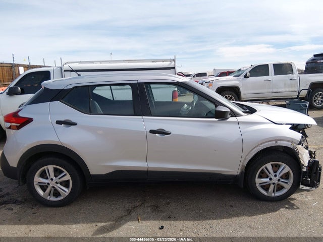 3N1CP5CU5KL557077 Nissan KICKS S