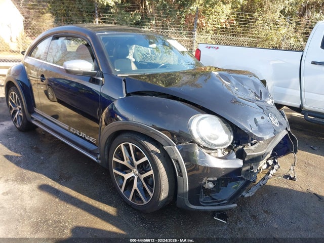 2018 VOLKSWAGEN BEETLE 3VWSD7AT4JM713915