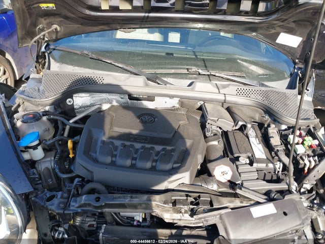 2018 VOLKSWAGEN BEETLE 3VWSD7AT4JM713915 Photo 9