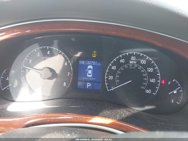 2013 Hyundai Genesis 3.8 მანქანა იყიდება აუქციონზე, vin: KMHGC4DDXDU214322, აუქციონის ნომერი: 44456616