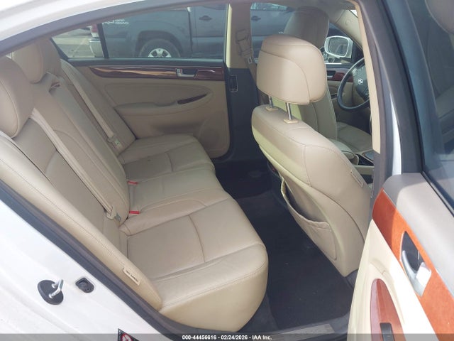 2013 Hyundai Genesis 3.8 მანქანა იყიდება აუქციონზე, vin: KMHGC4DDXDU214322, აუქციონის ნომერი: 44456616