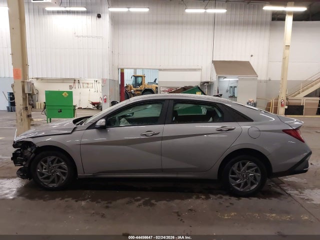 KMHLM4DJ1SU179202 Hyundai Elantra Hybrid Blue