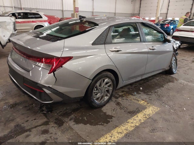 KMHLM4DJ1SU179202 Hyundai Elantra Hybrid Blue